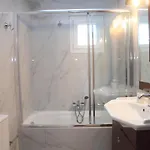 Pirofani Apartment Apolpaina