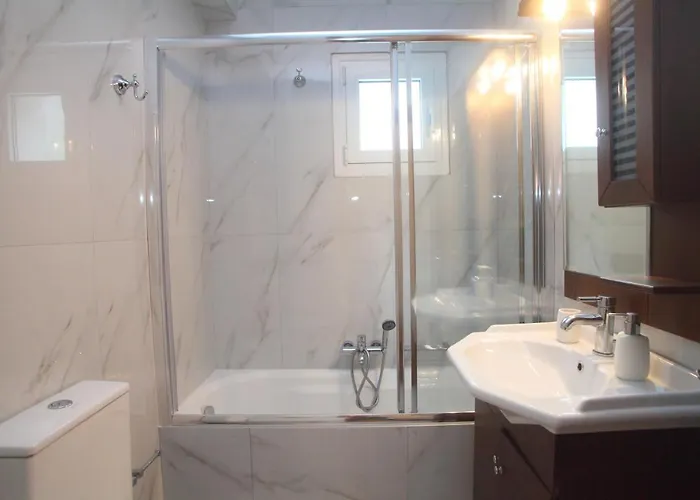 Pirofani Apartment Apolpaina