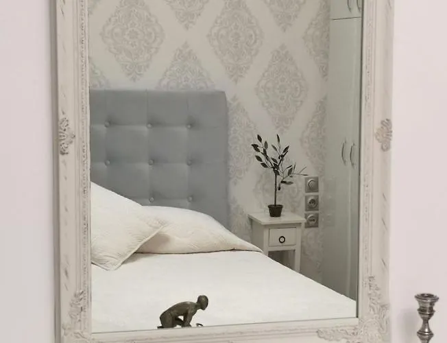 Pirofani * Apolpaina